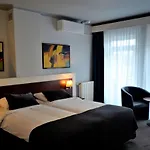 Apollo Hotel