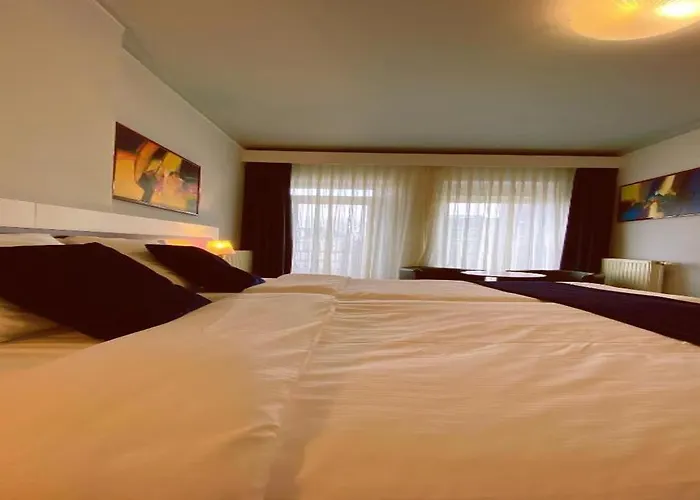 Apollo فندق نايميخين