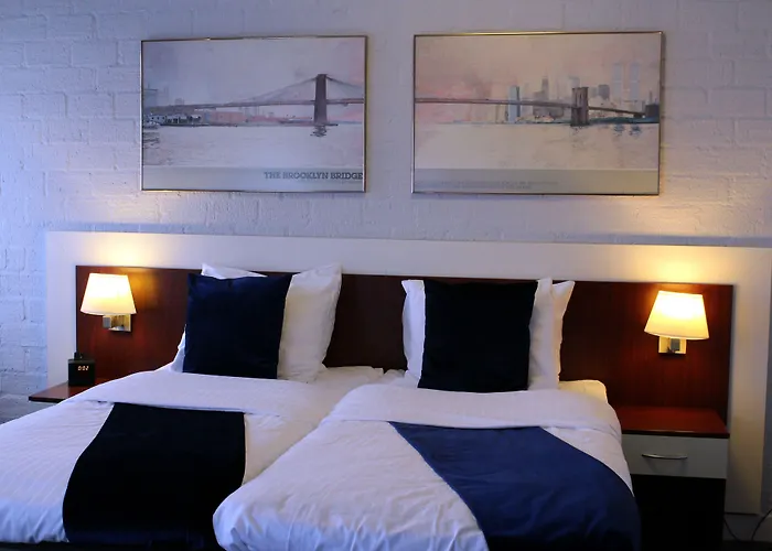 Apollo نايميخين