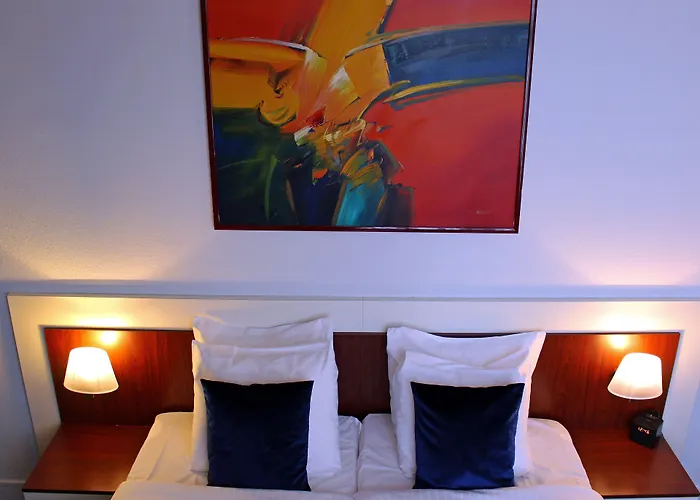 Apollo Отель 3*