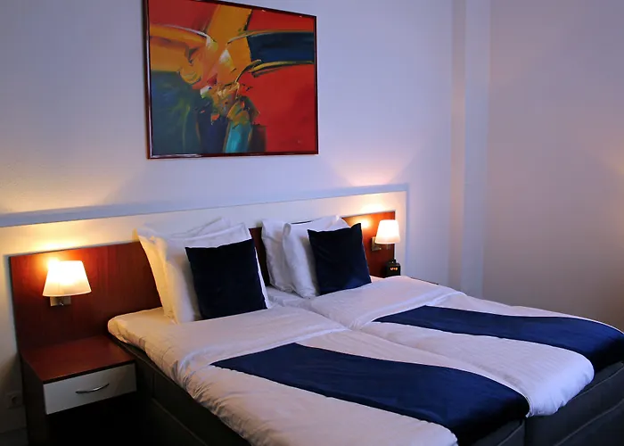 アポロ ホテル 3*