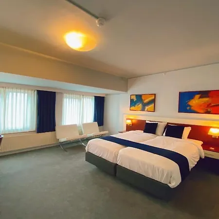 Hotel Apollo 3*