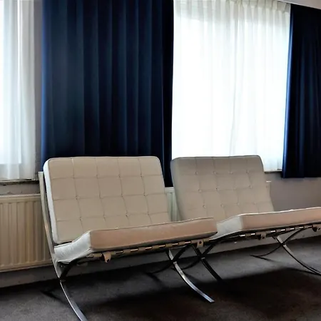 Hotel Apollo 3*