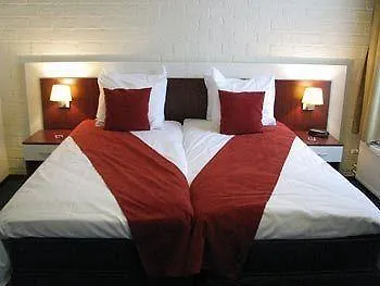 Hotel Apollo 3*