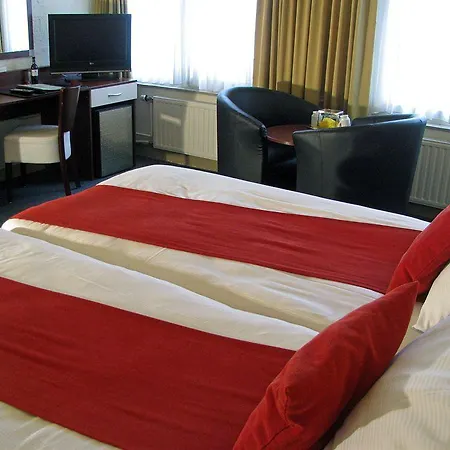 Apollo Hotel